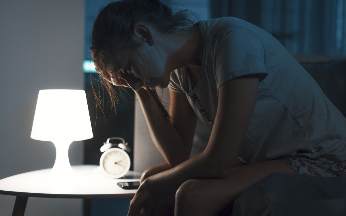 Combattere l'insonnia legata all'ansia: Tecniche e consigli
