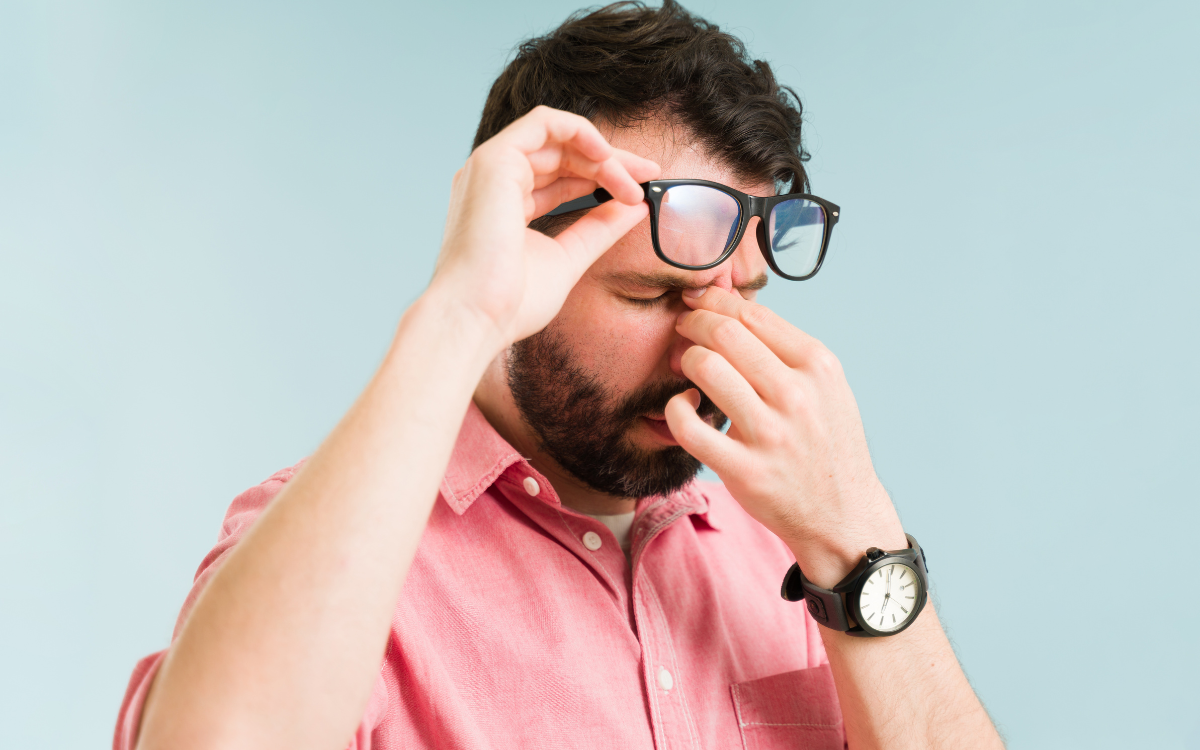 Proteggi i Tuoi Occhi: Scopri Come Prevenire l'Affaticamento e Mantenerli Sani